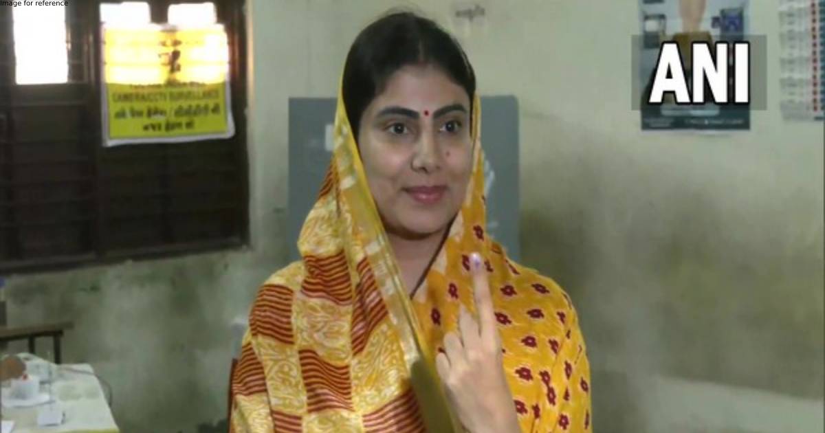BJP's Rivaba Jadeja casts her vote in Rajkot, says party will win with good margin